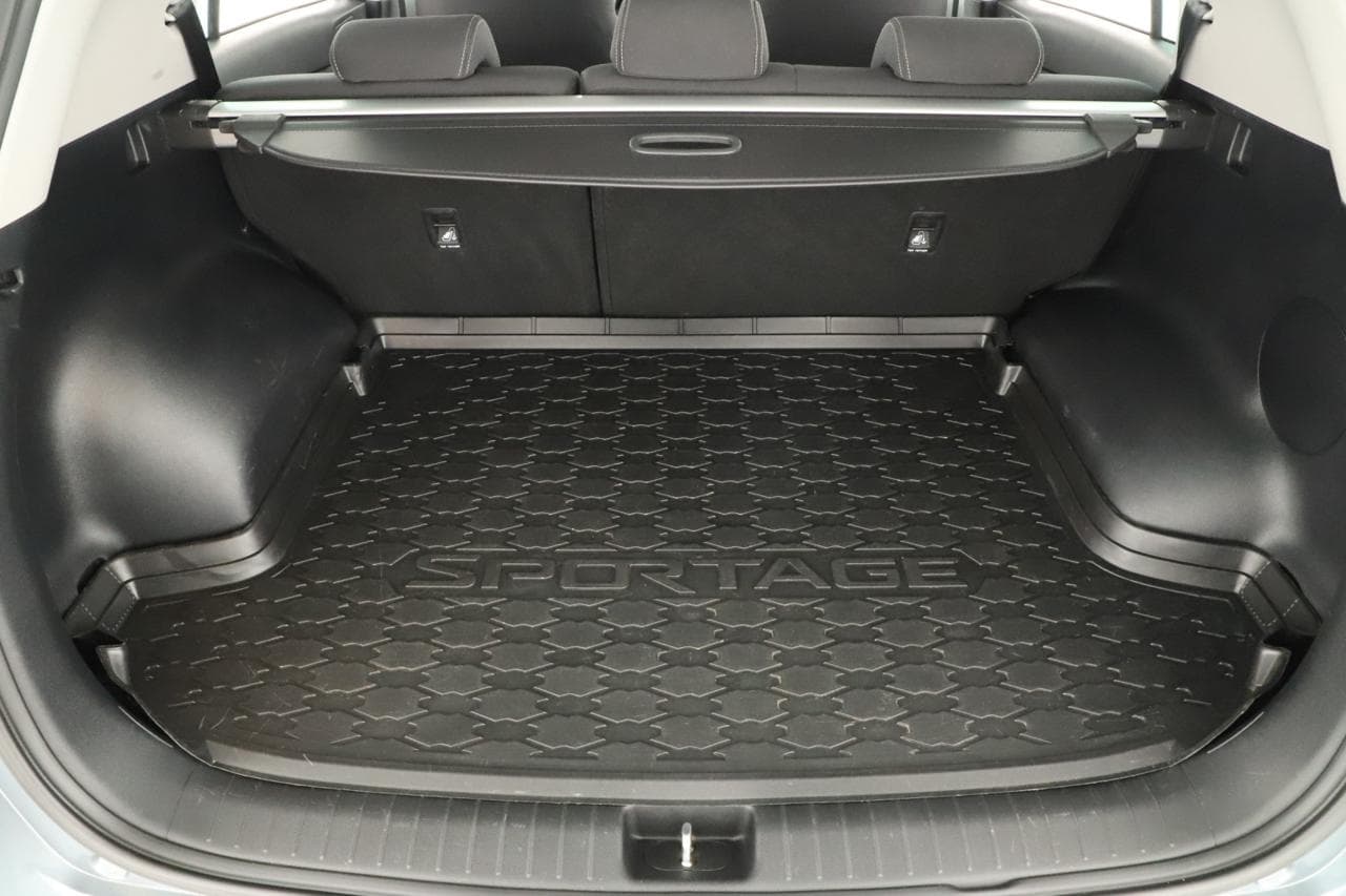 2020 Kia SPORTAGE - 32