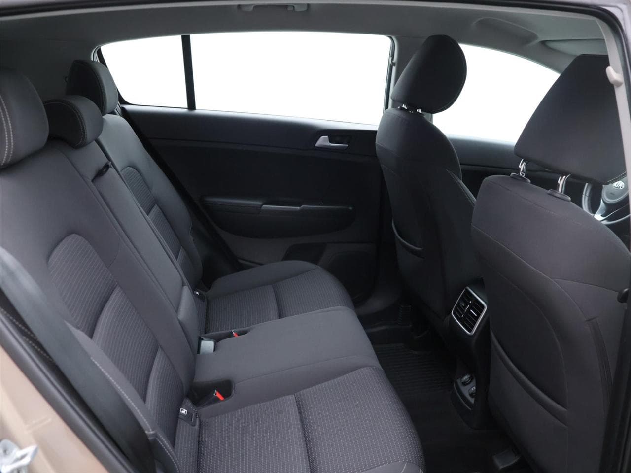 2017 Kia SPORTAGE - 24