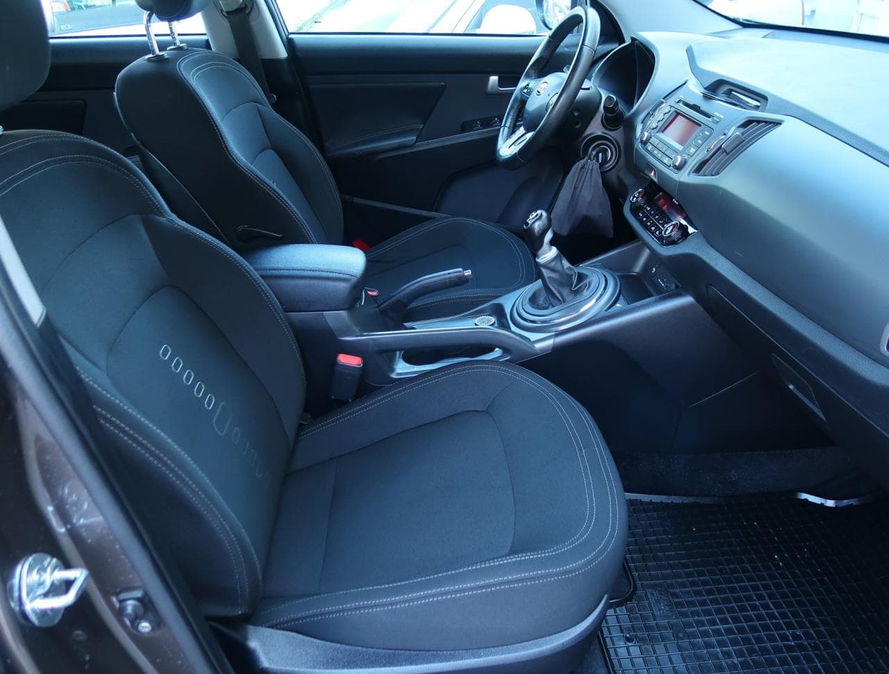 2011 Kia SPORTAGE - 22