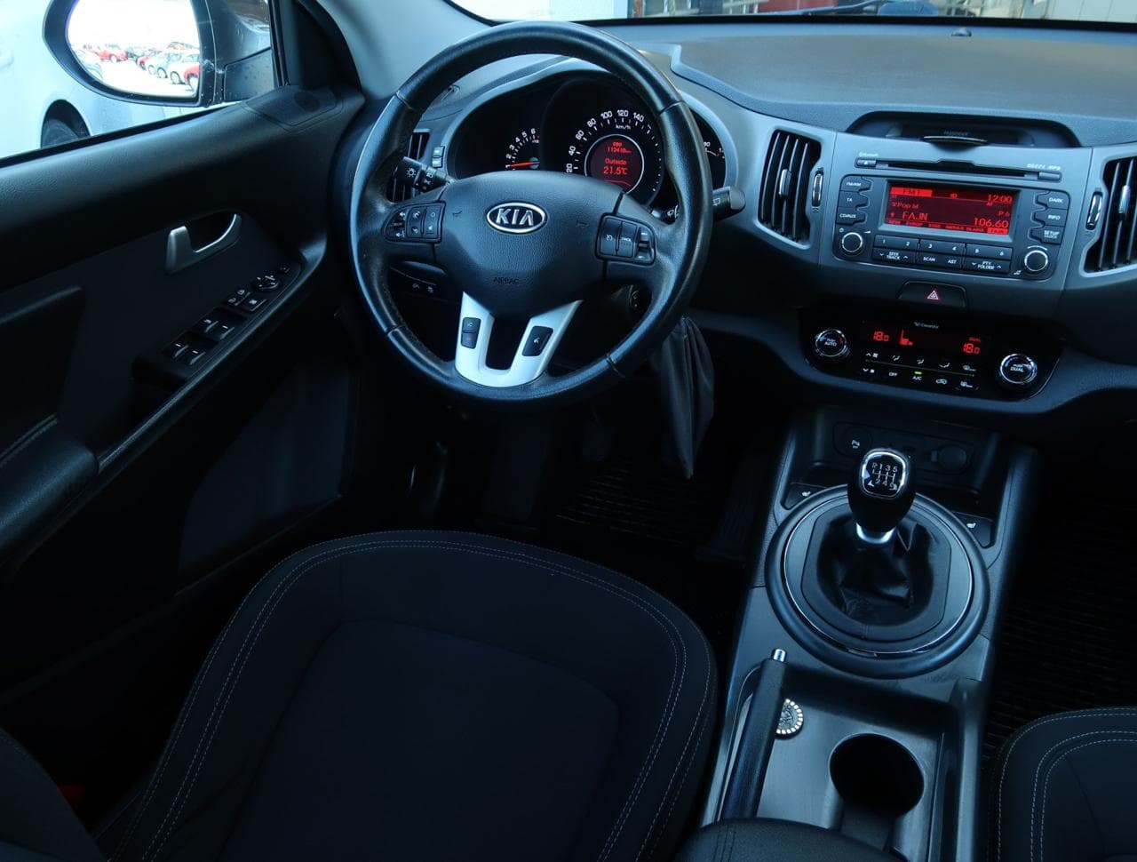 2011 Kia SPORTAGE - 17