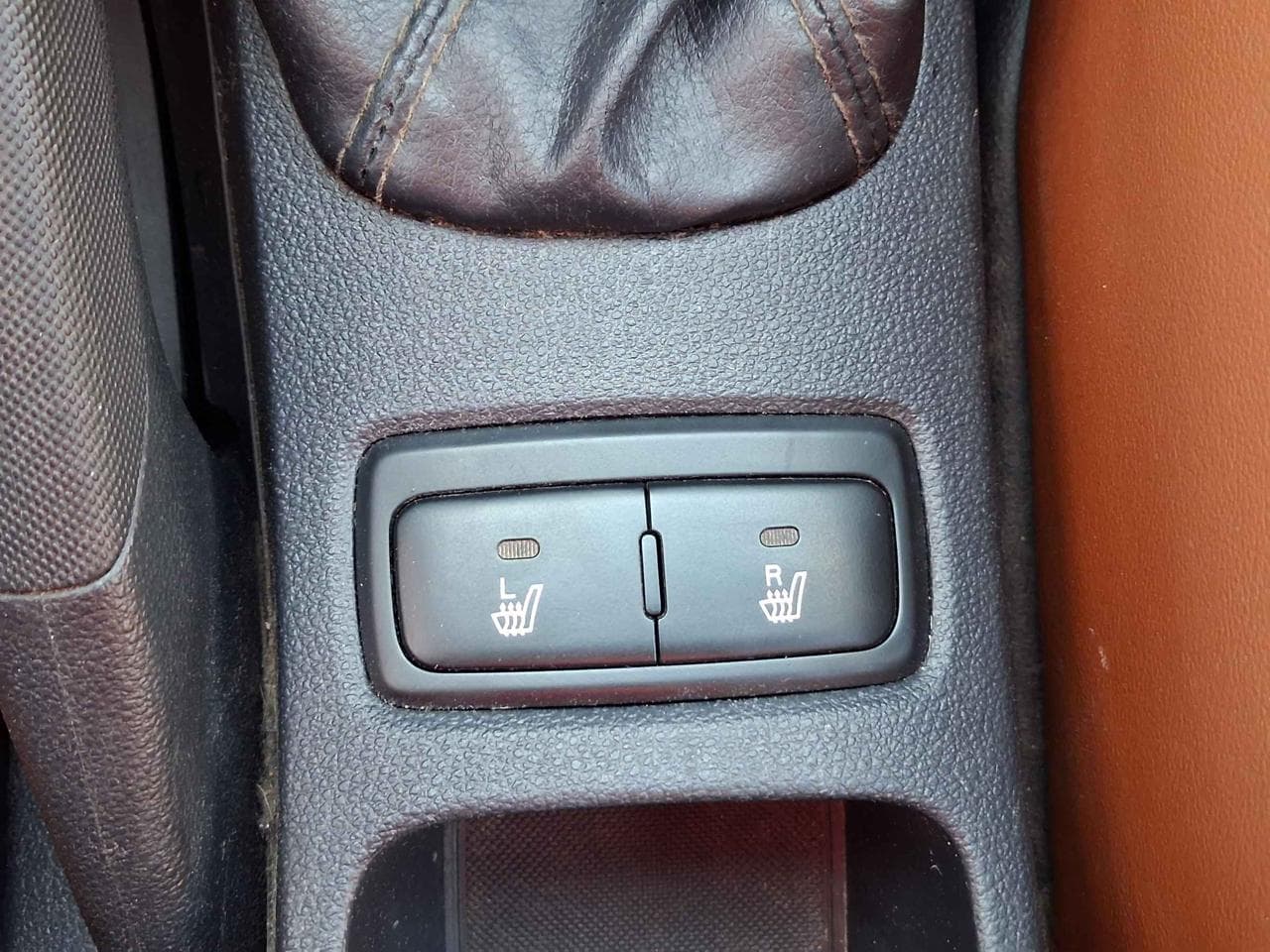 2005 Kia SPORTAGE - 27