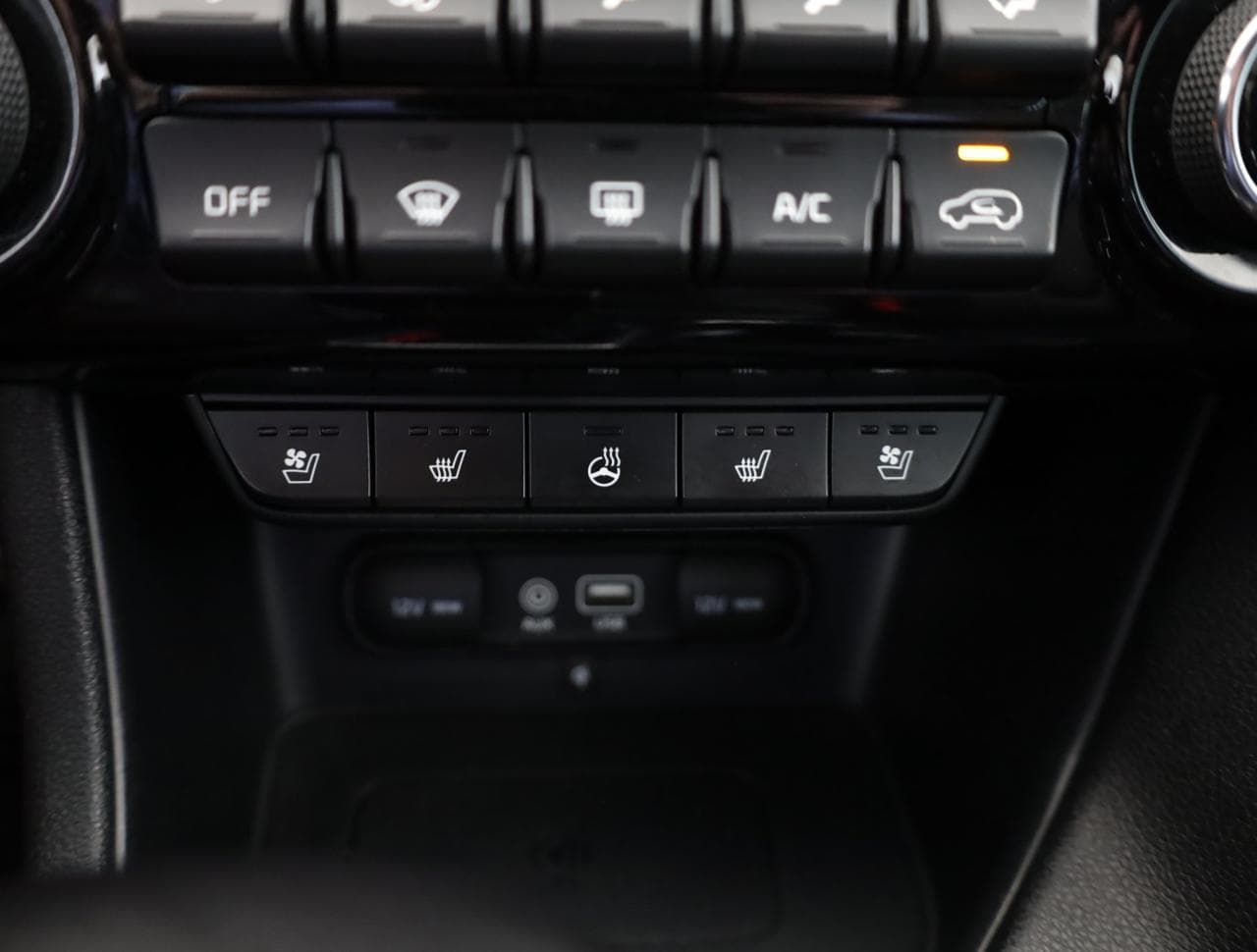 2018 Kia SPORTAGE - 32