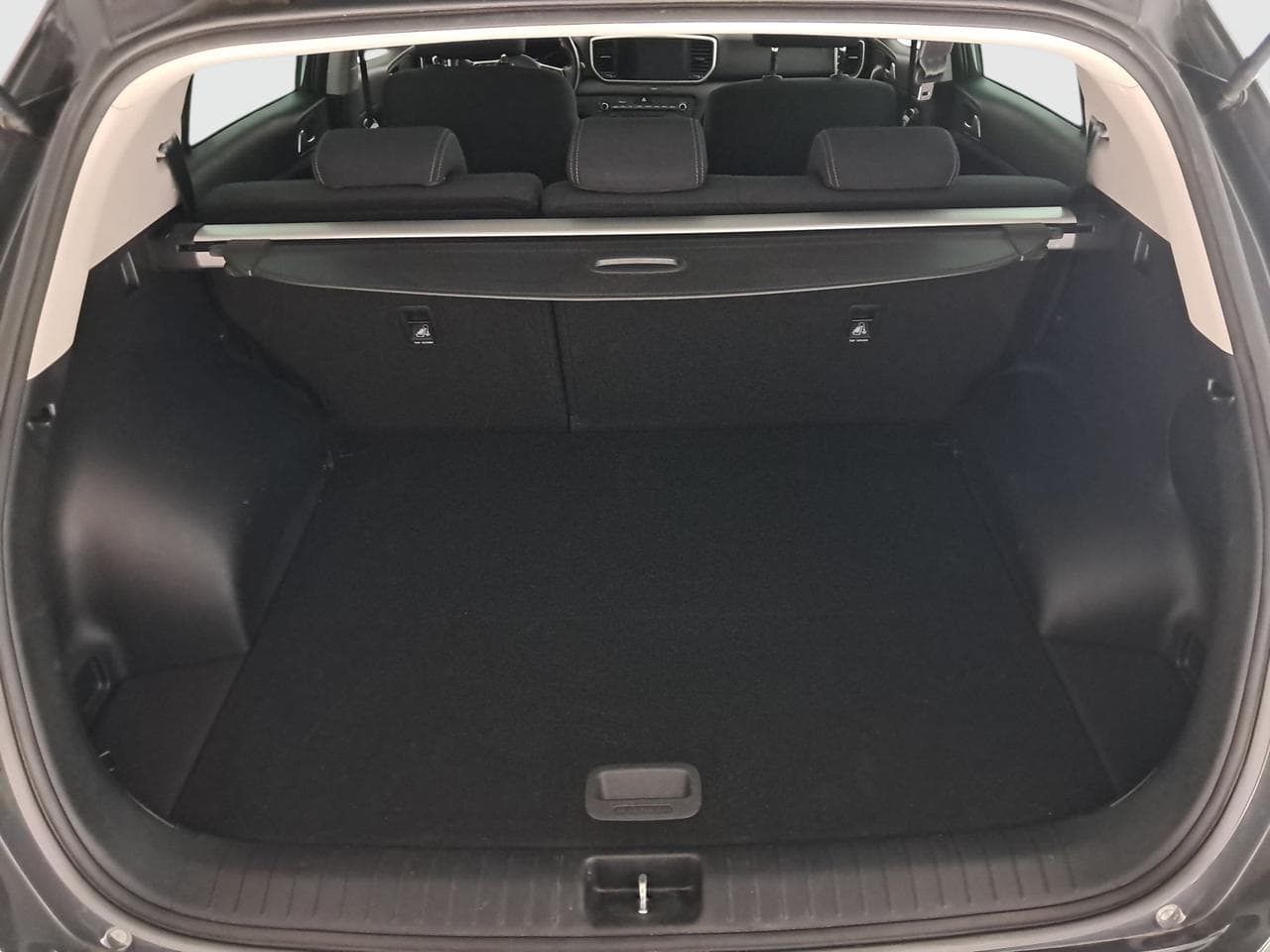 2021 Kia SPORTAGE - 19