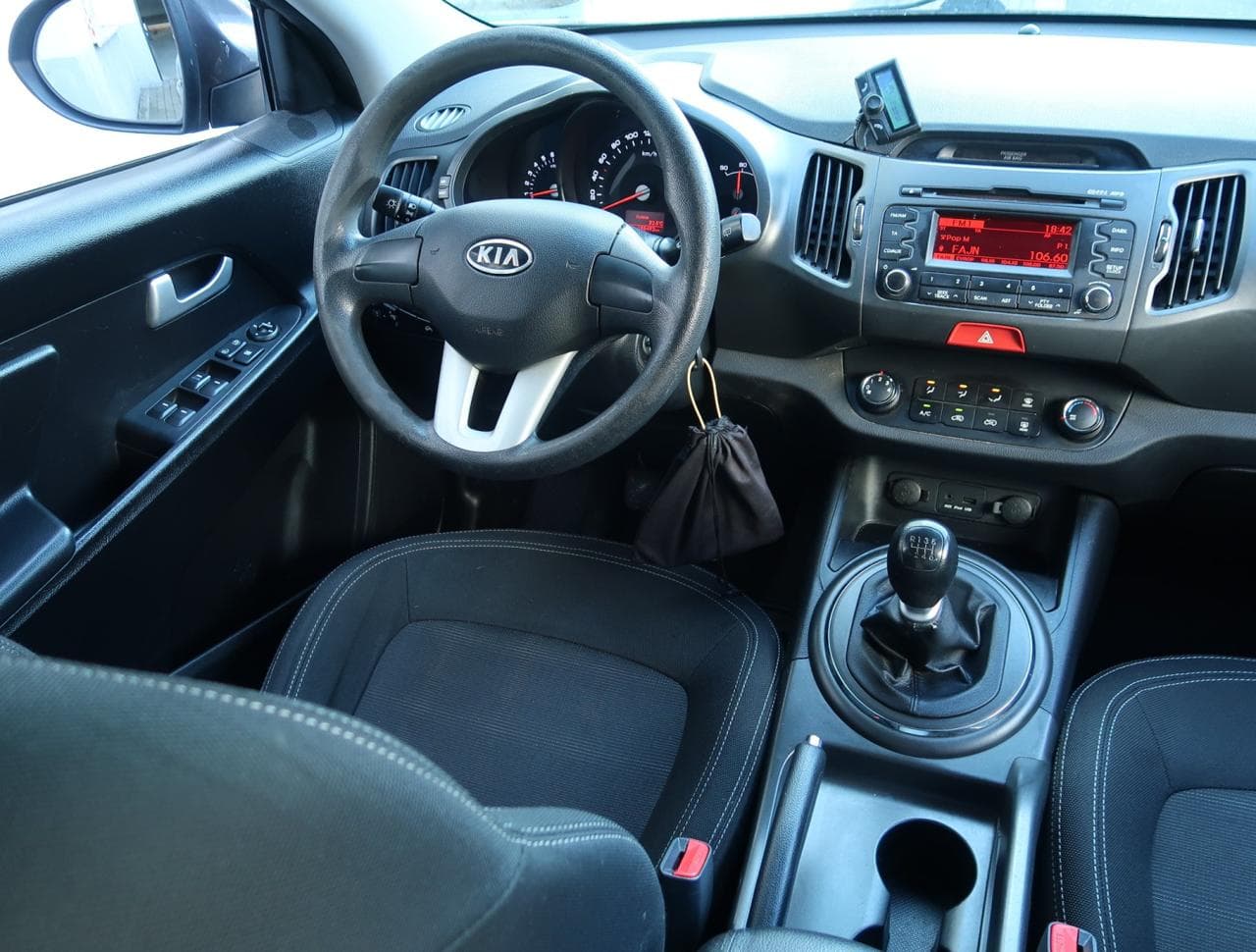 2011 Kia SPORTAGE - 9