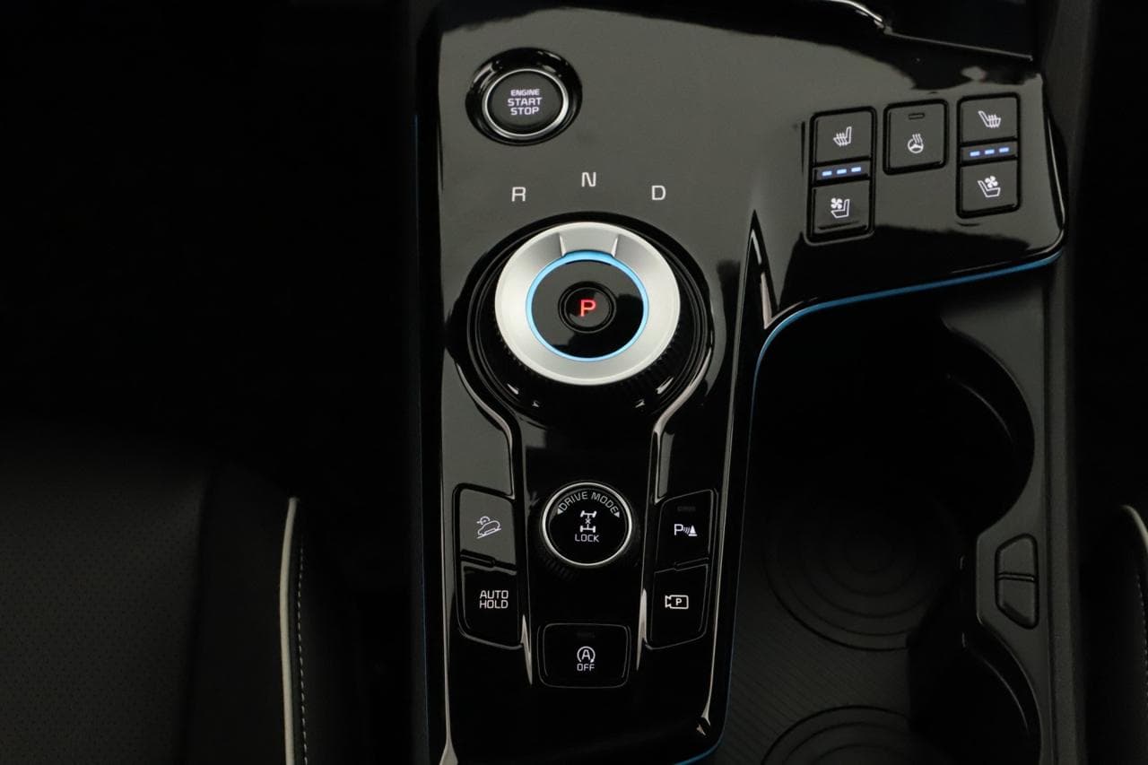 2023 Kia SPORTAGE - 32