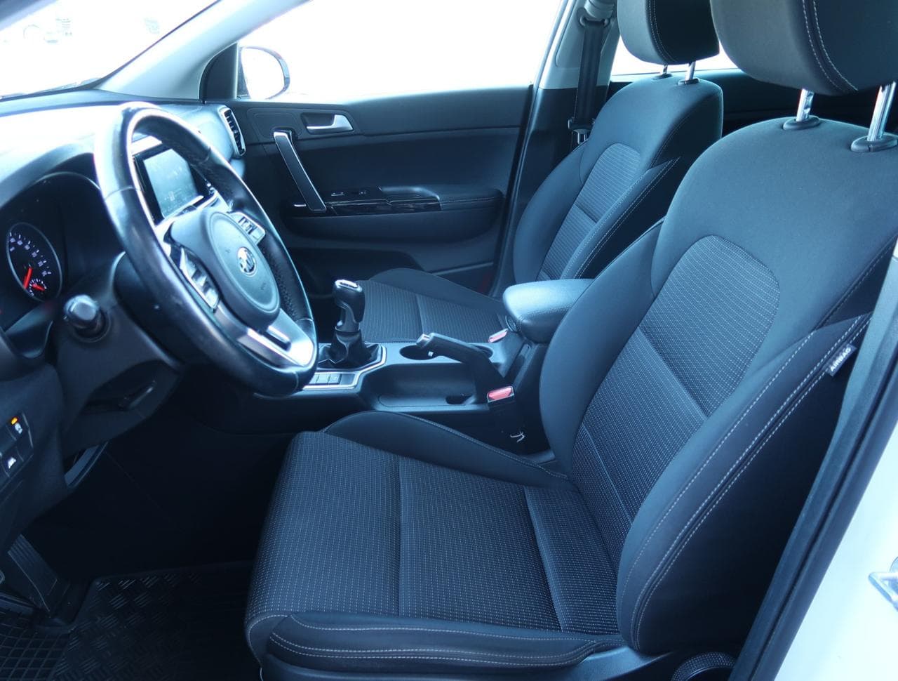 2019 Kia SPORTAGE - 26