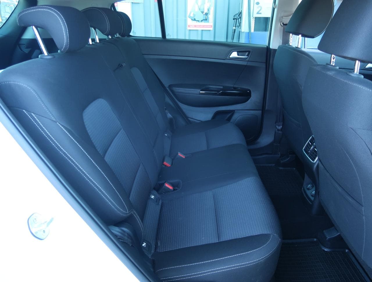 2019 Kia SPORTAGE - 20