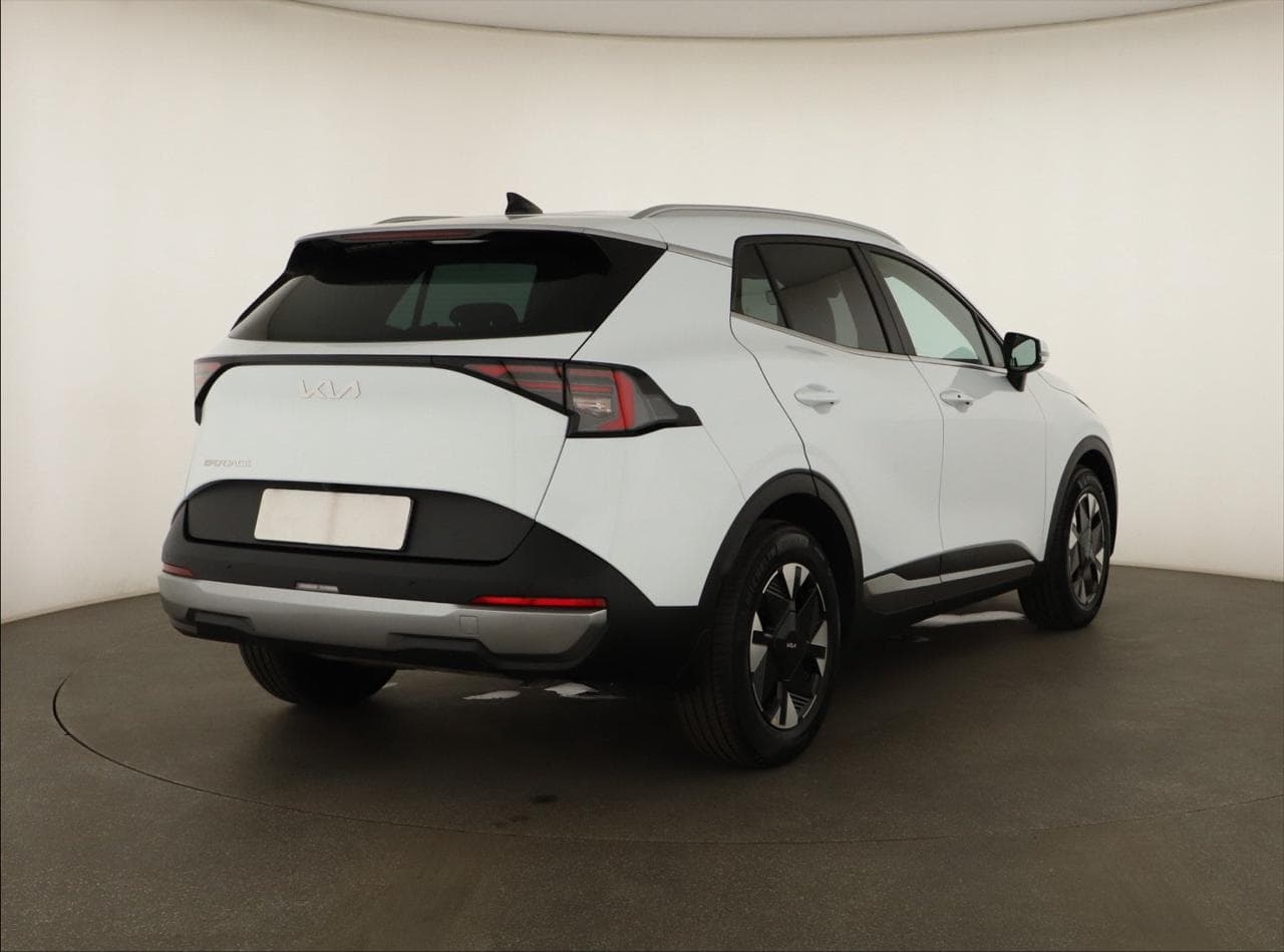 2025 Kia SPORTAGE - 7