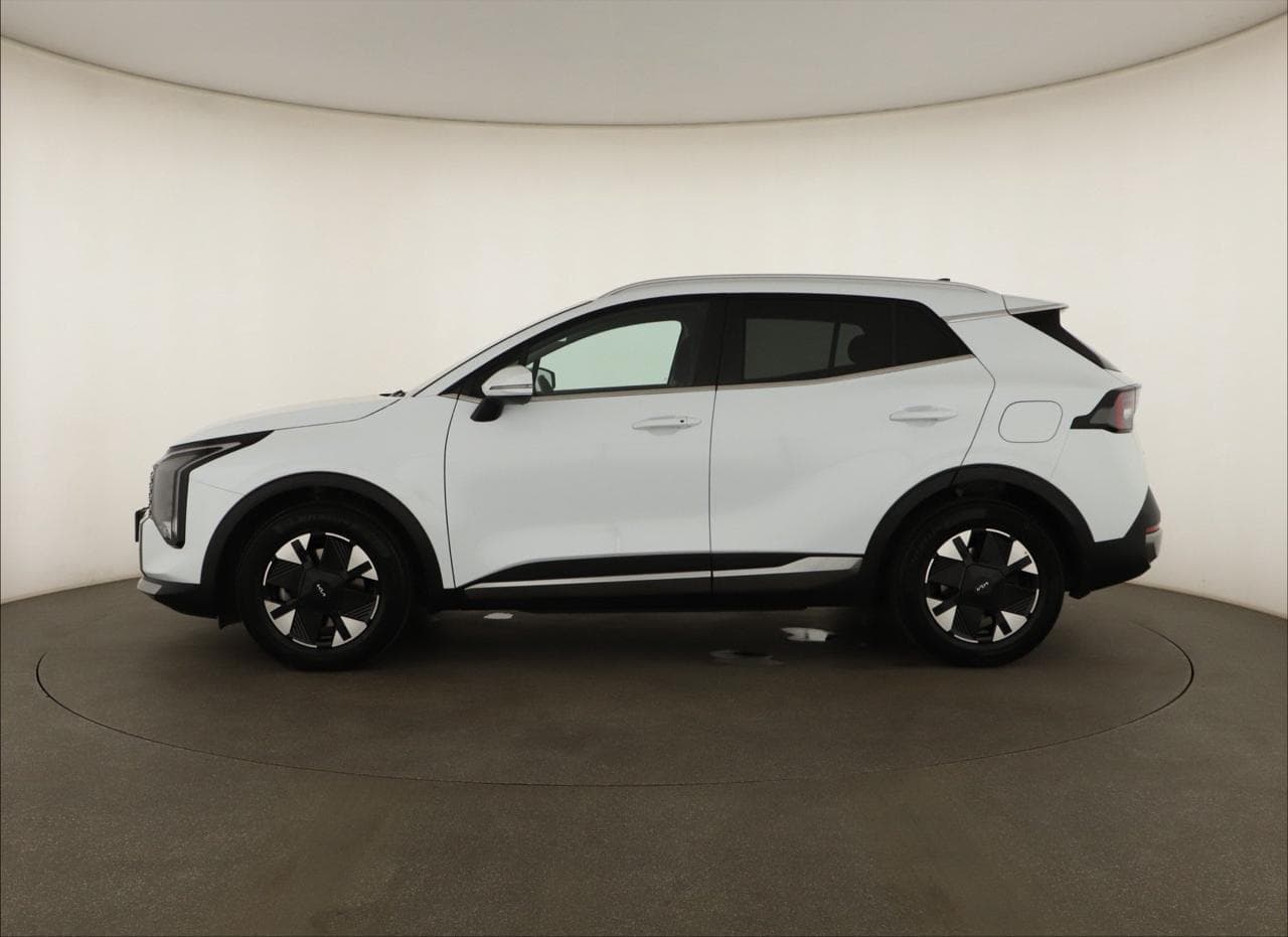 2025 Kia SPORTAGE - 4