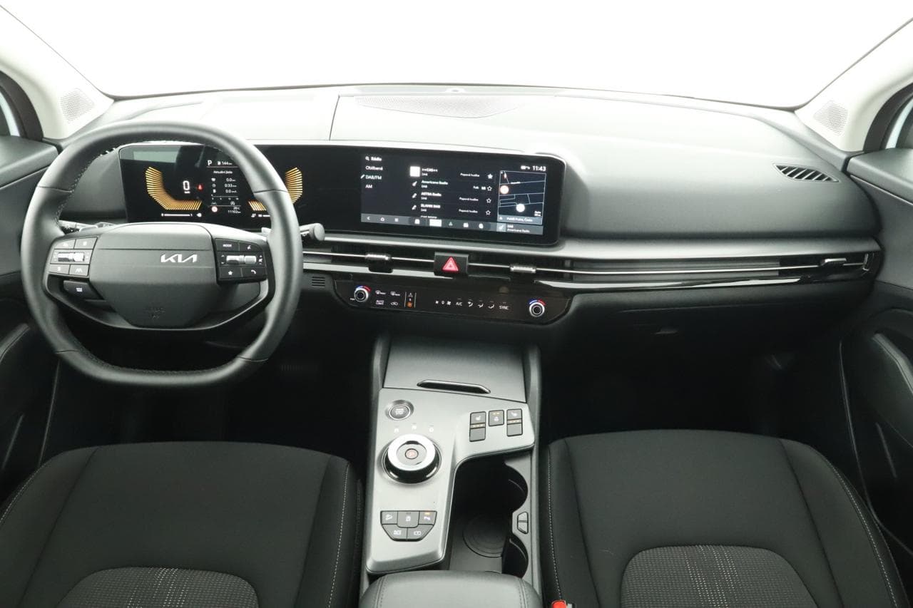 2025 Kia SPORTAGE - 9