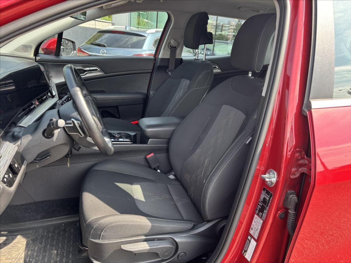 2024 Kia SPORTAGE - 10