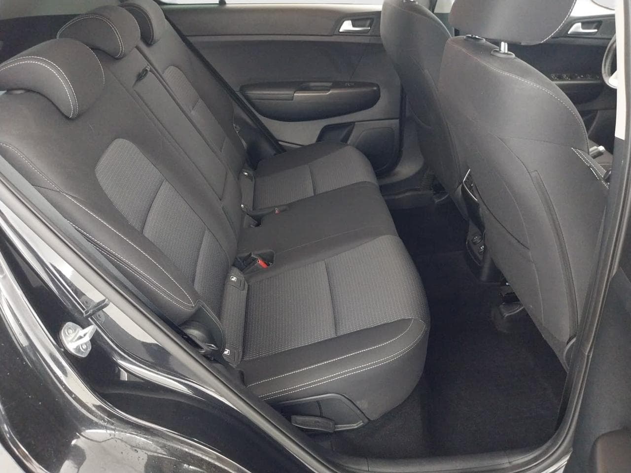 2021 Kia SPORTAGE - 13
