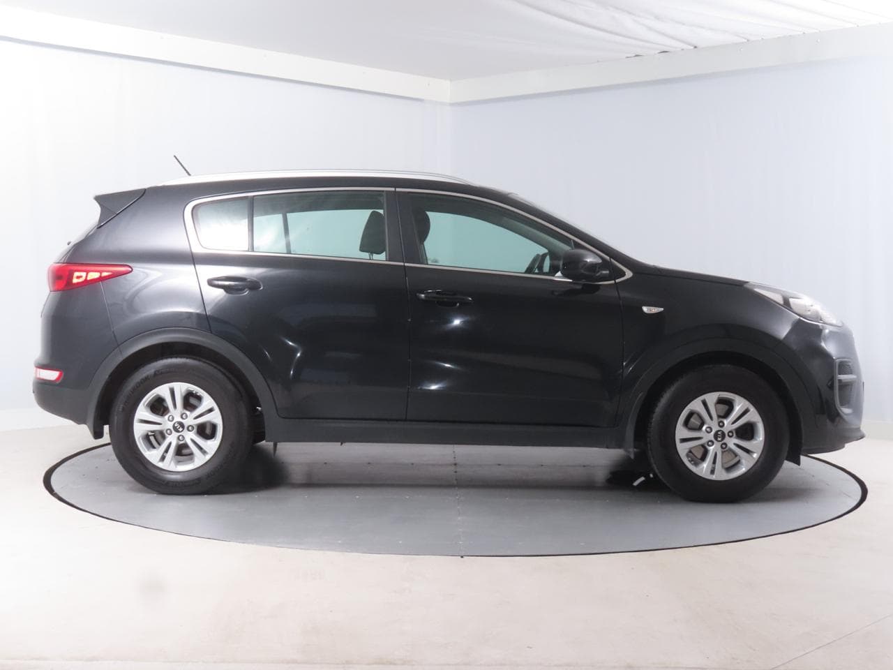 2018 Kia SPORTAGE - 8