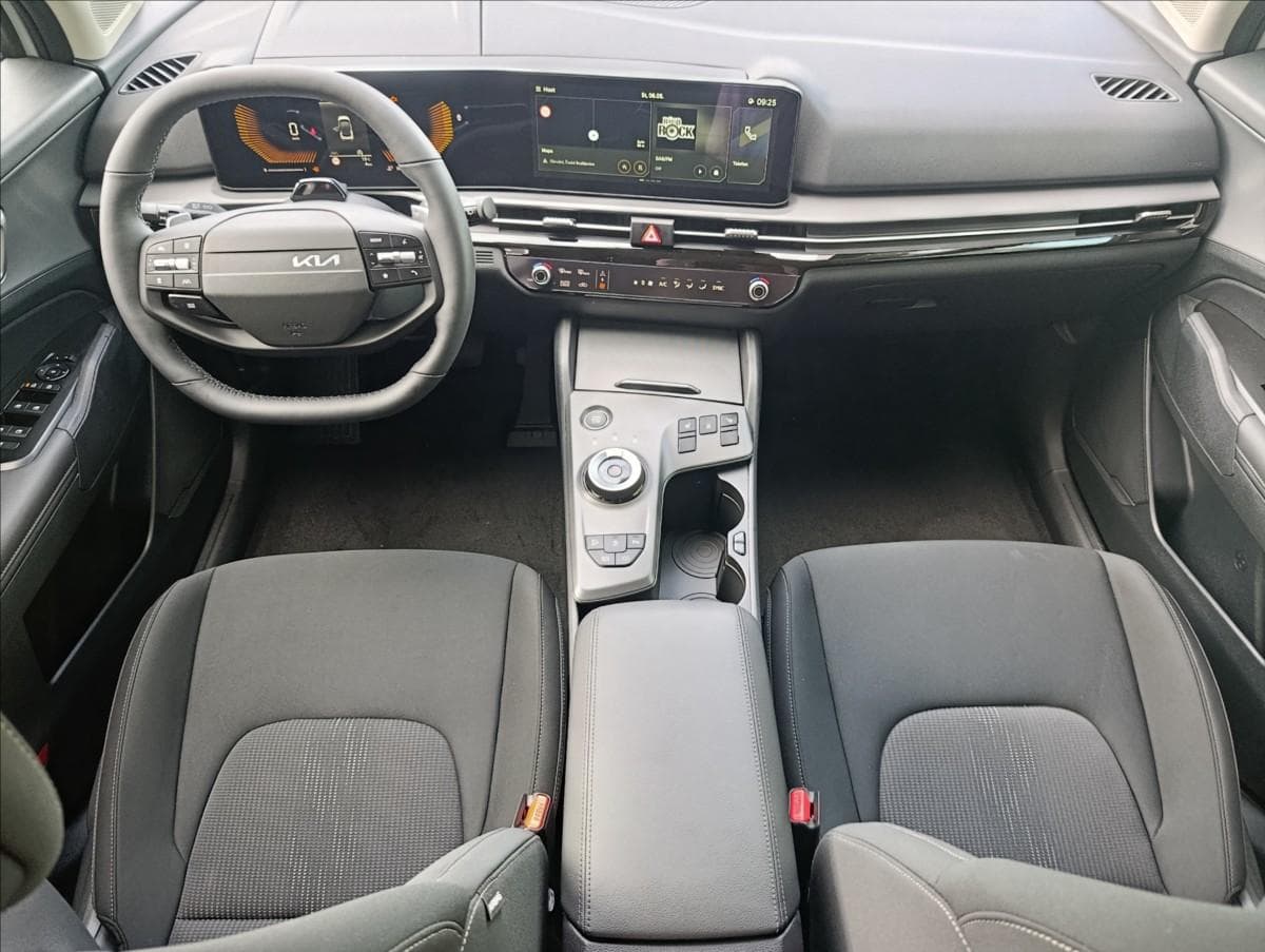 2025 Kia SPORTAGE - 4