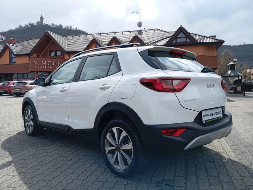 2025 Kia STONIC - 6