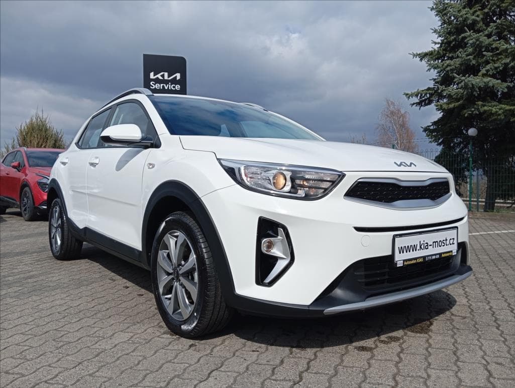 2025 Kia STONIC - 2