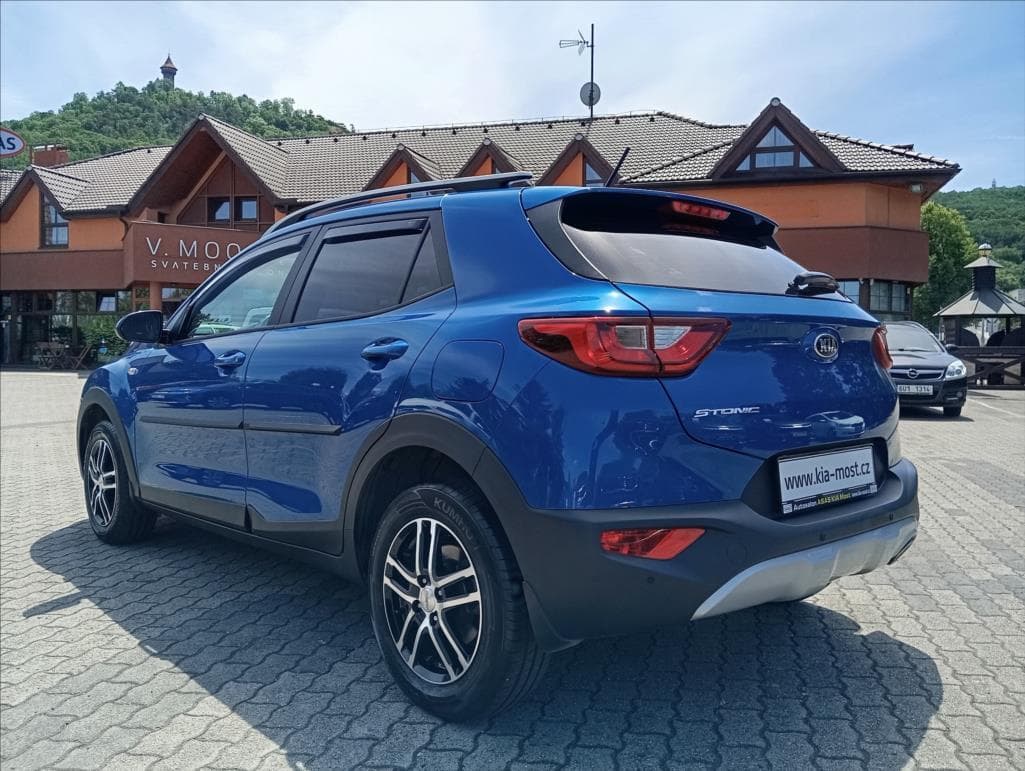 2021 Kia STONIC - 6