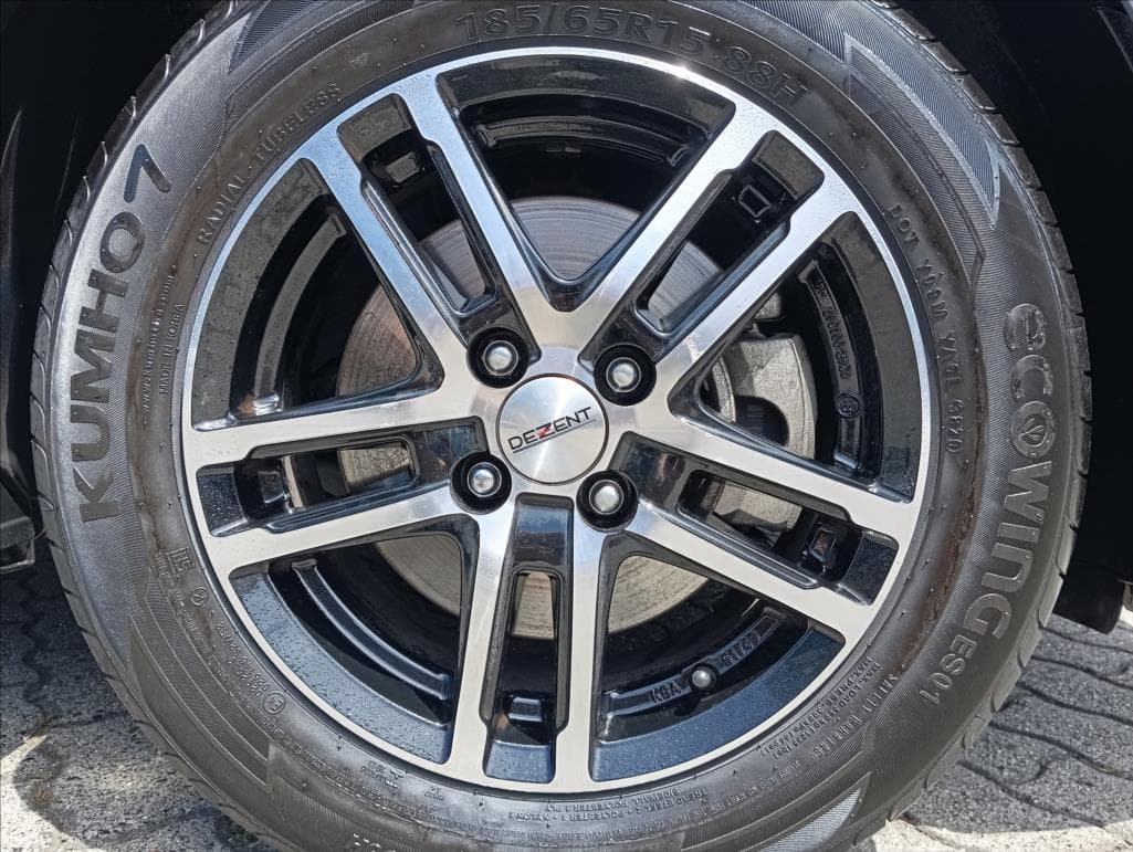 2021 Kia STONIC - 11