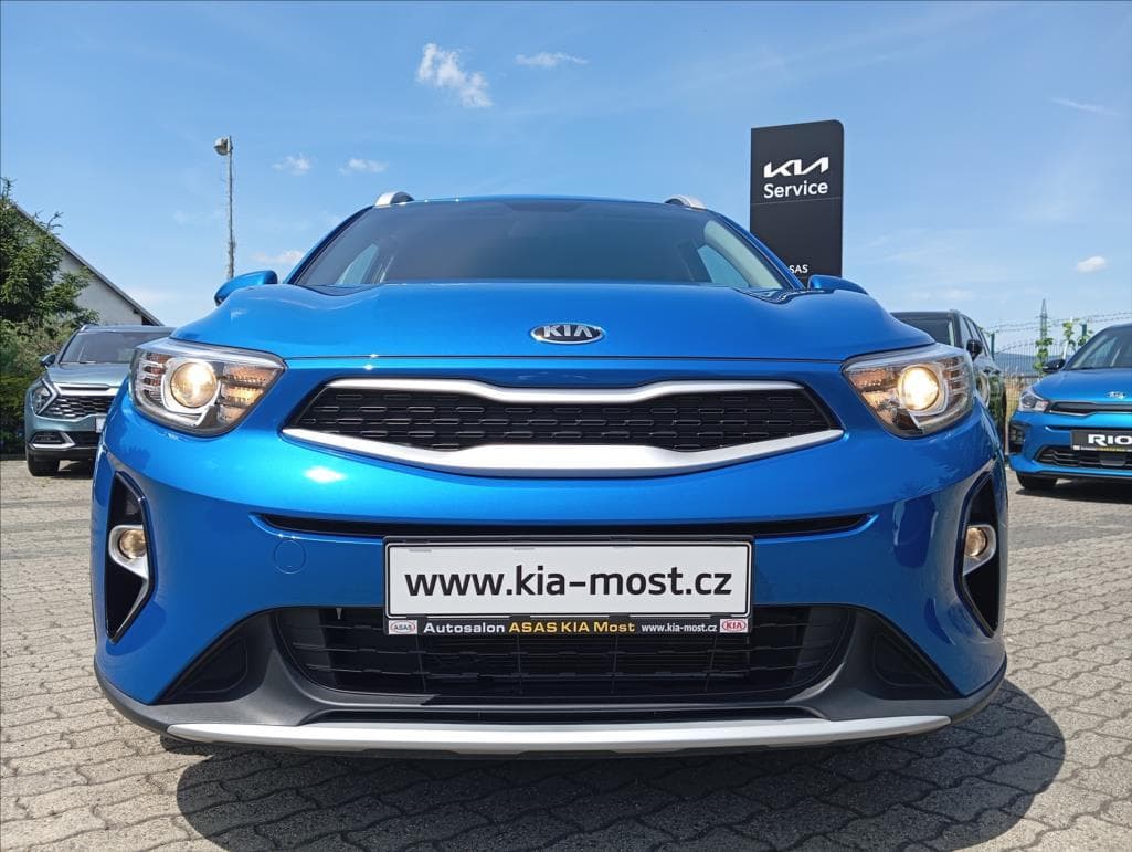 2021 Kia STONIC - 3