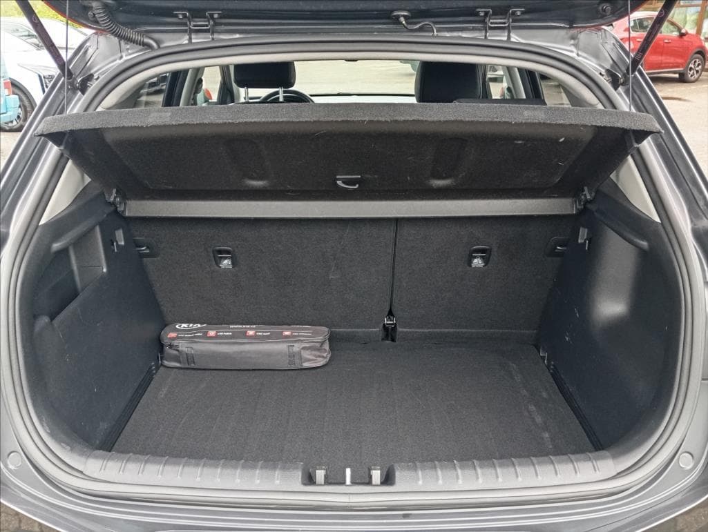 2019 Kia STONIC - 10