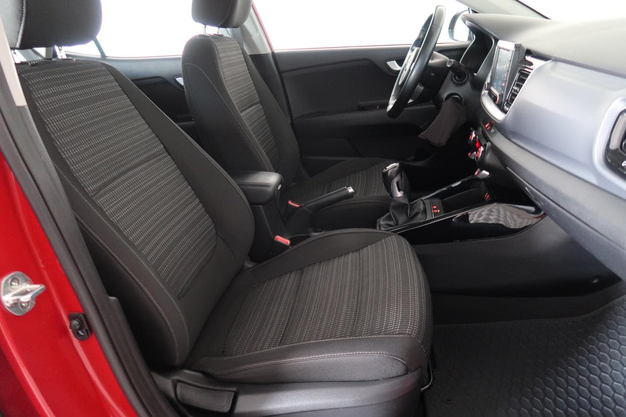 2019 Kia STONIC - 23