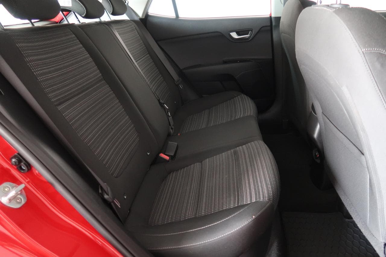 2019 Kia STONIC - 24