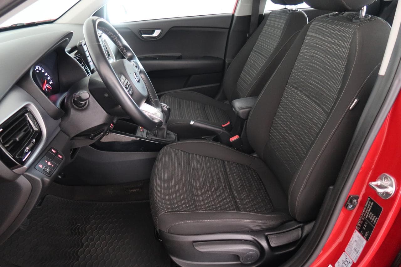 2019 Kia STONIC - 30