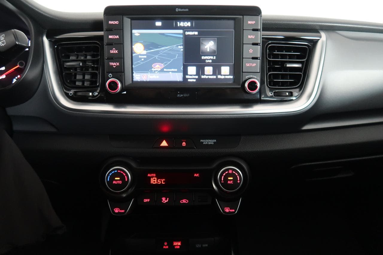 2019 Kia STONIC - 33