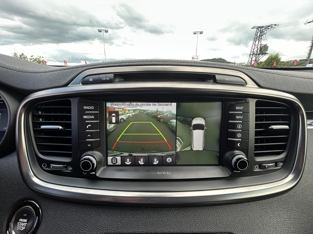 2019 Kia SORENTO - 18