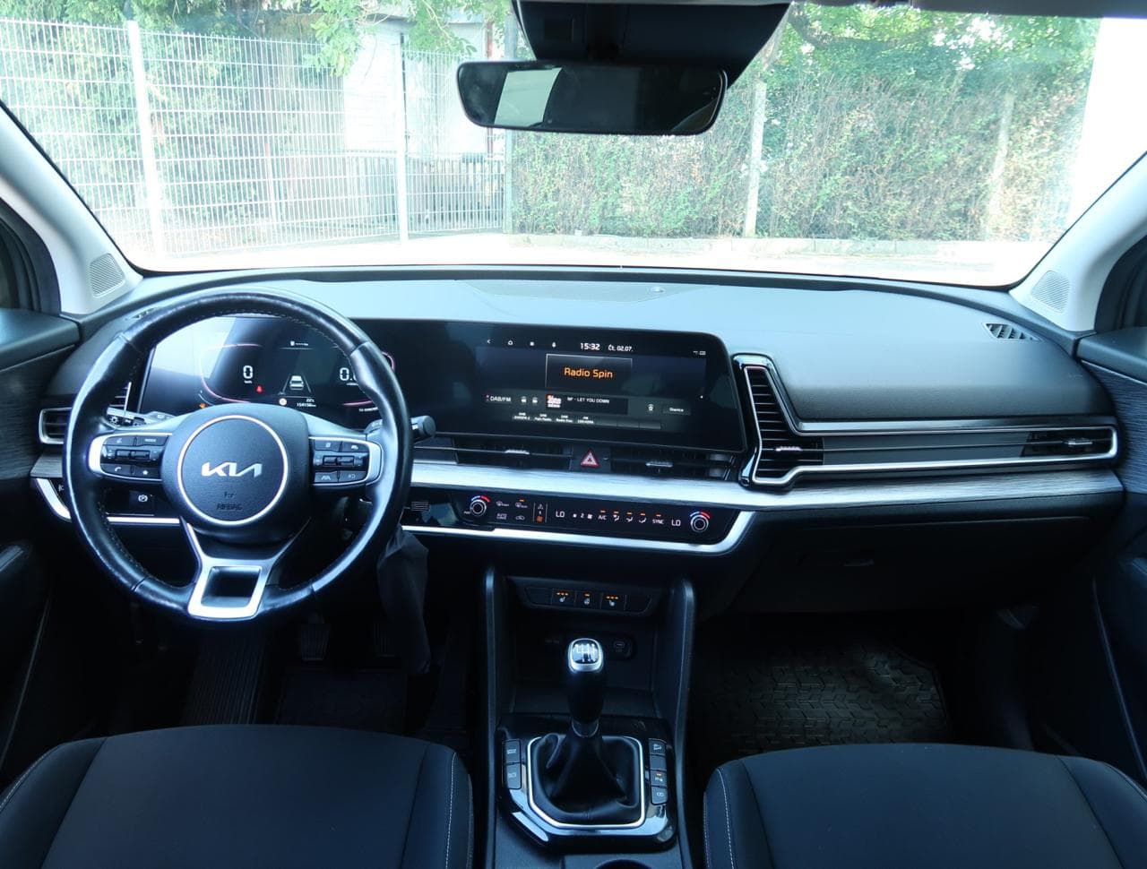 2022 Kia SPORTAGE - 10