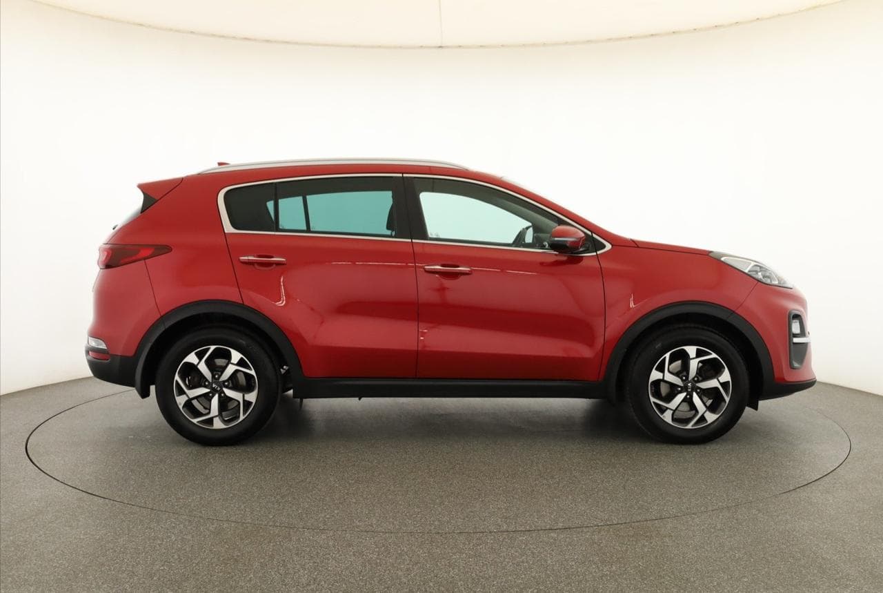 2019 Kia SPORTAGE - 8