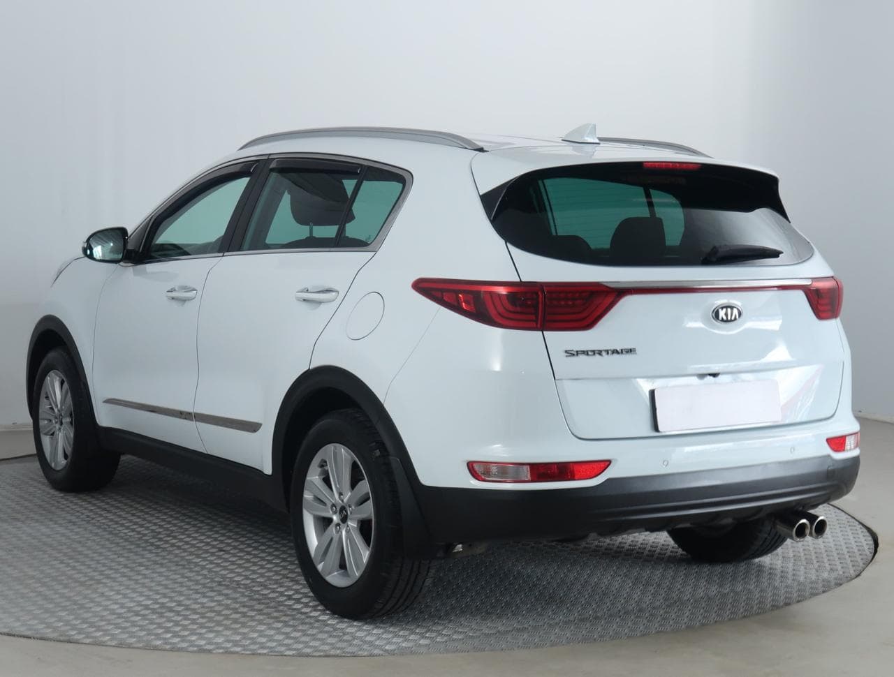 2017 Kia SPORTAGE - 5