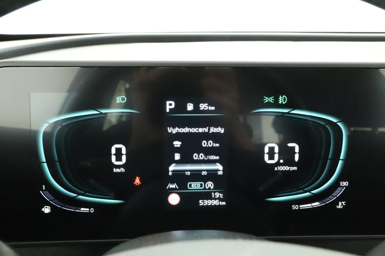 2023 Kia SPORTAGE - 15