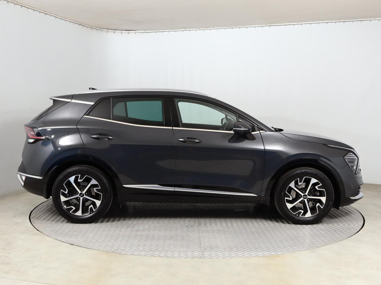 2022 Kia SPORTAGE - 8
