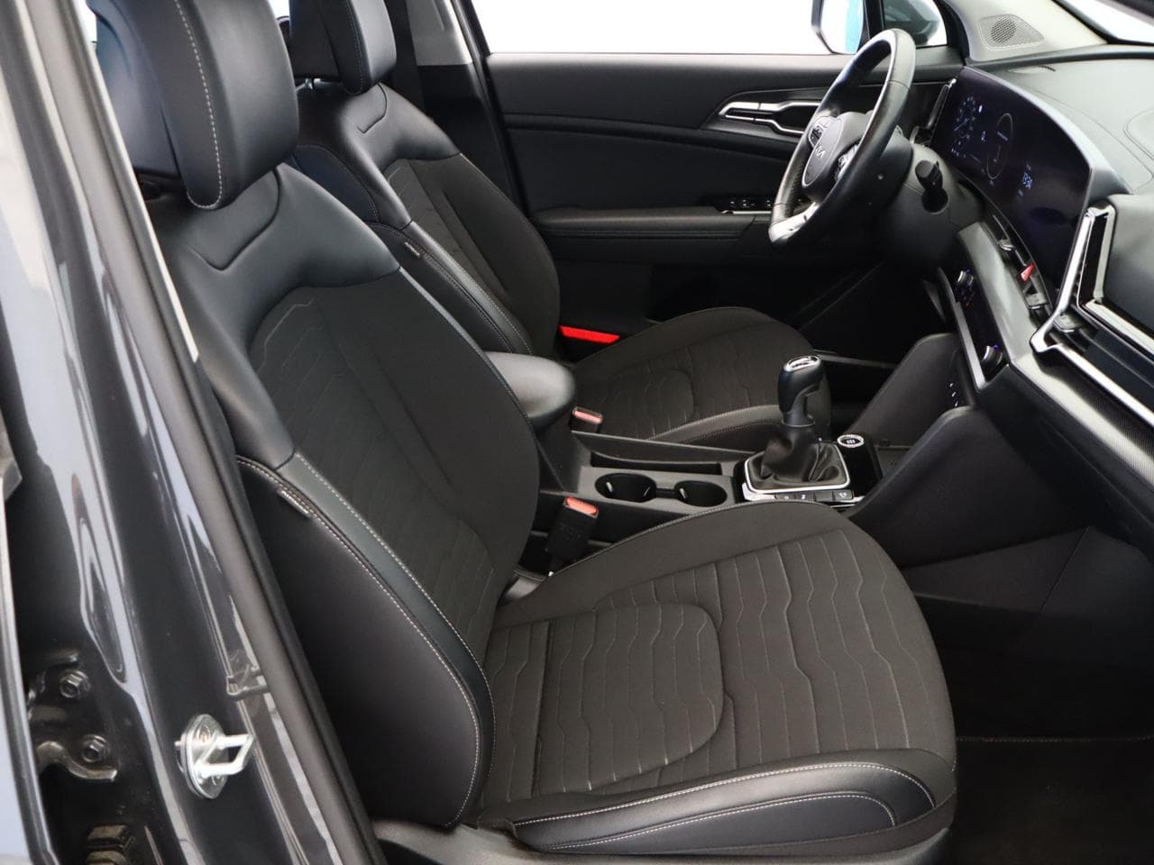 2022 Kia SPORTAGE - 10