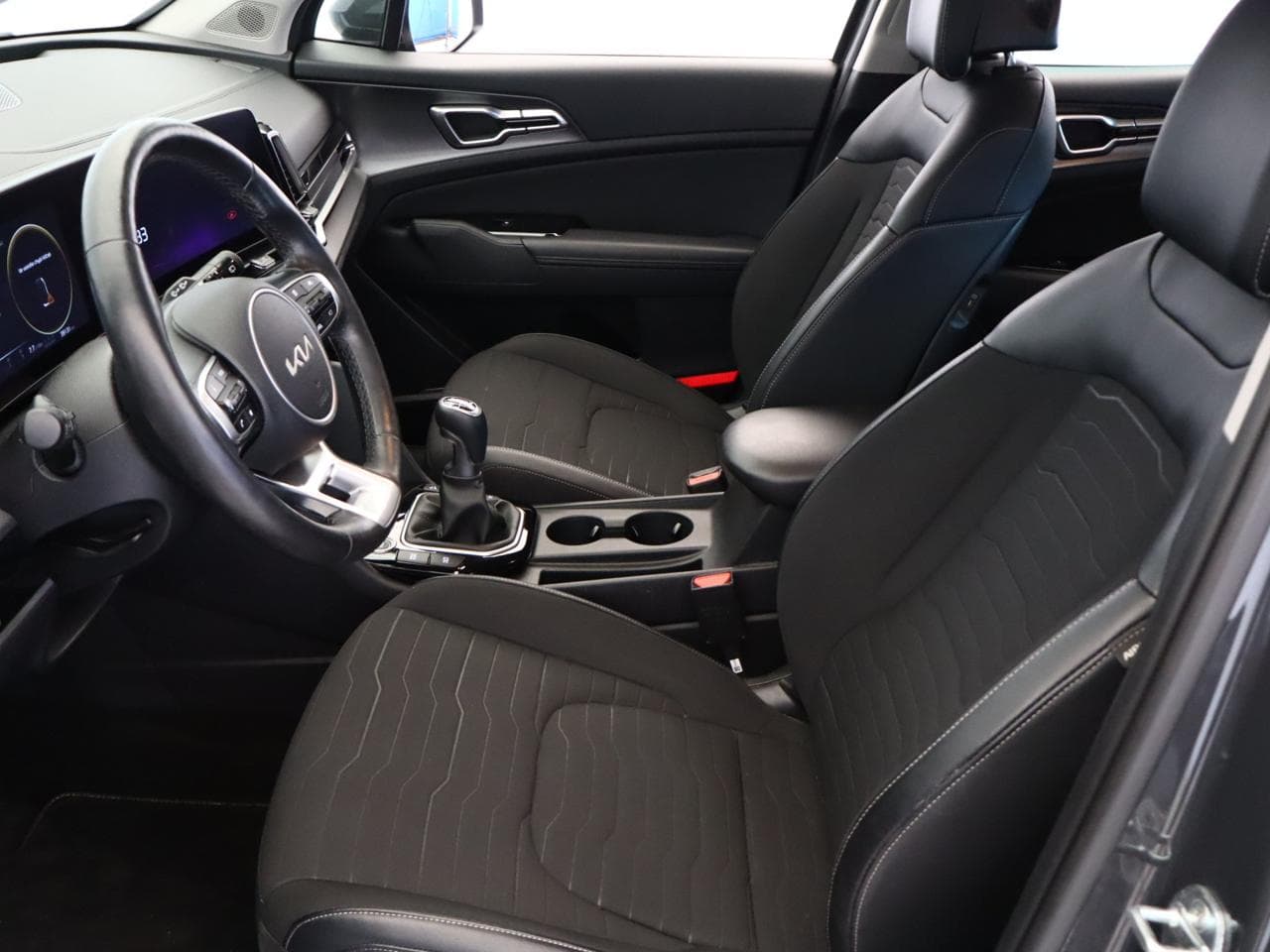 2022 Kia SPORTAGE - 14