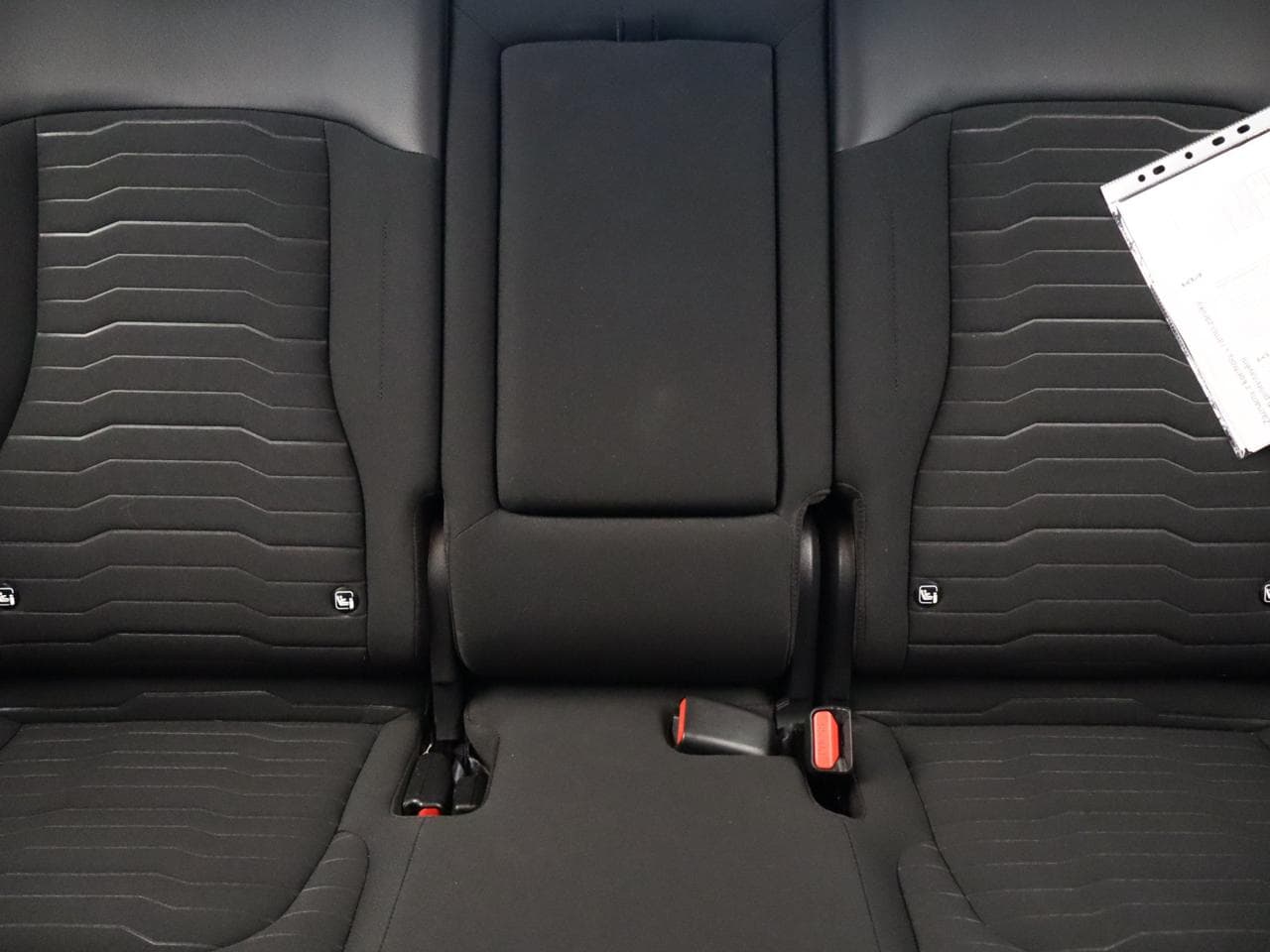 2022 Kia SPORTAGE - 12