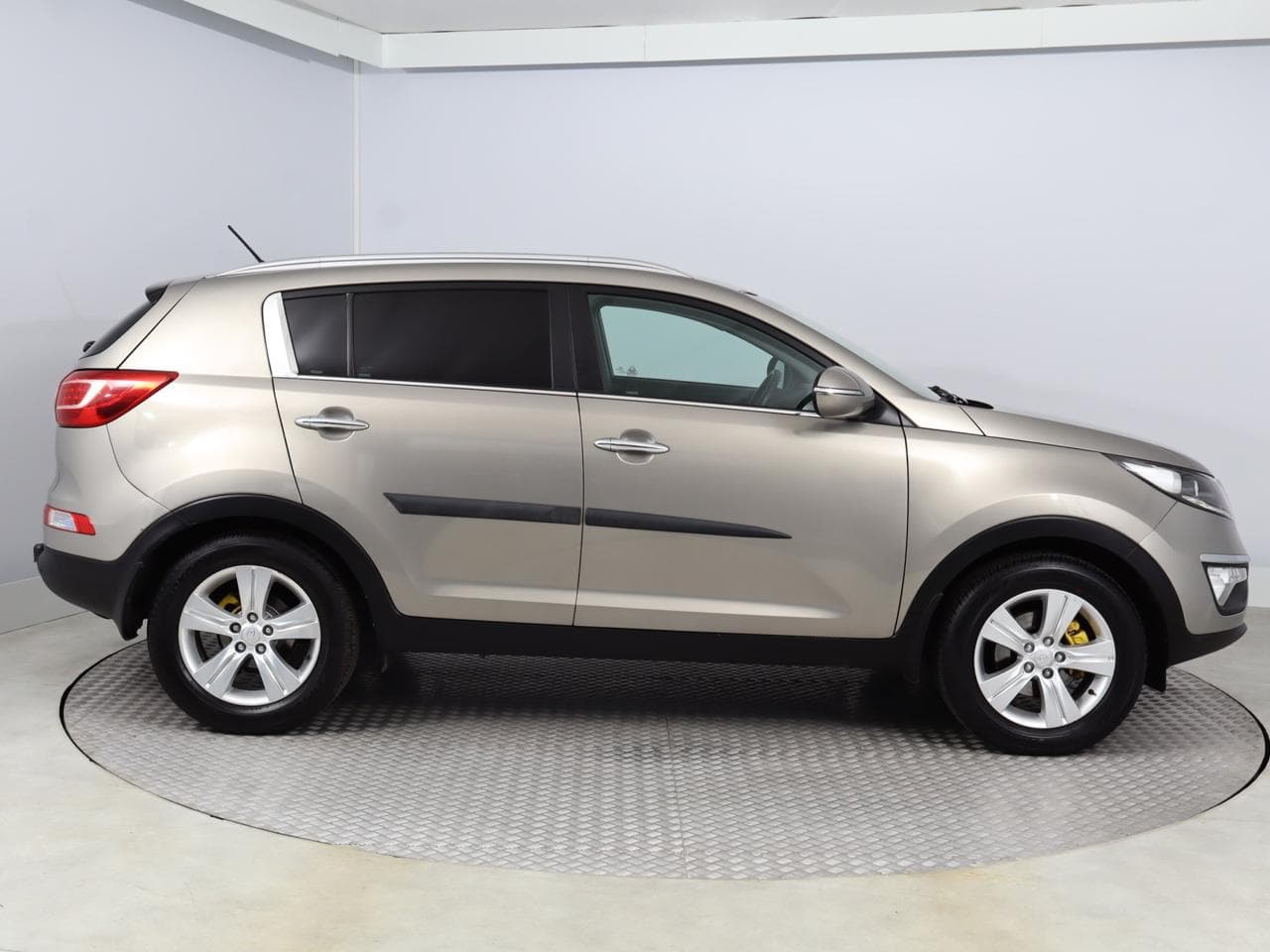 2012 Kia SPORTAGE - 8