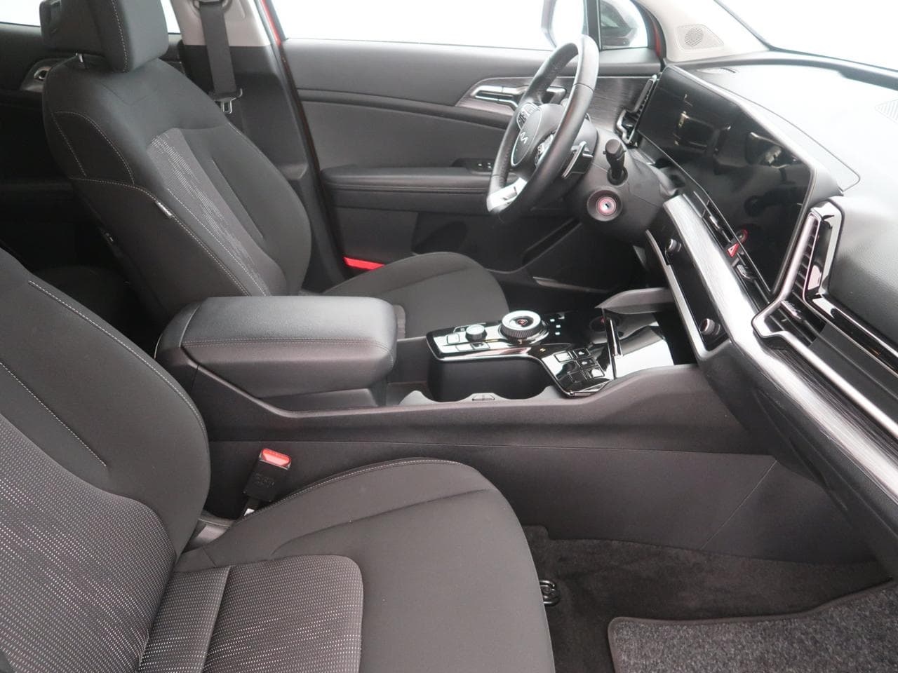 2023 Kia SPORTAGE - 12