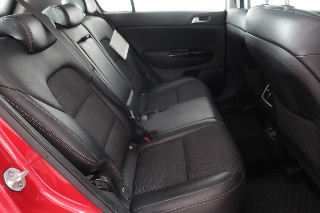 2019 Kia SPORTAGE - 13