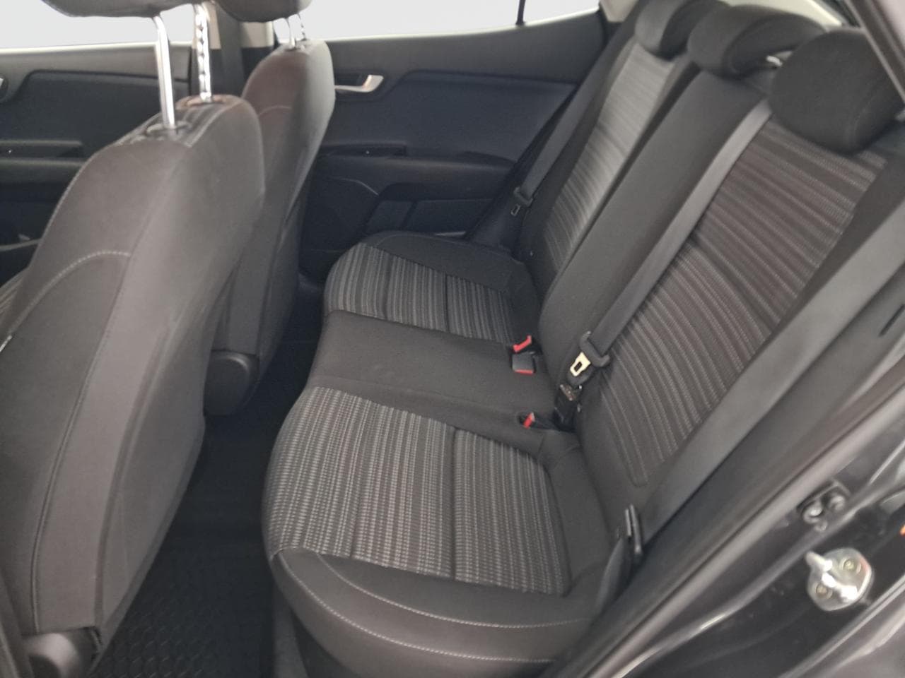 2020 Kia STONIC - 15