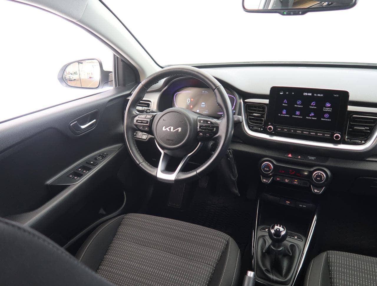 2024 Kia STONIC - 9