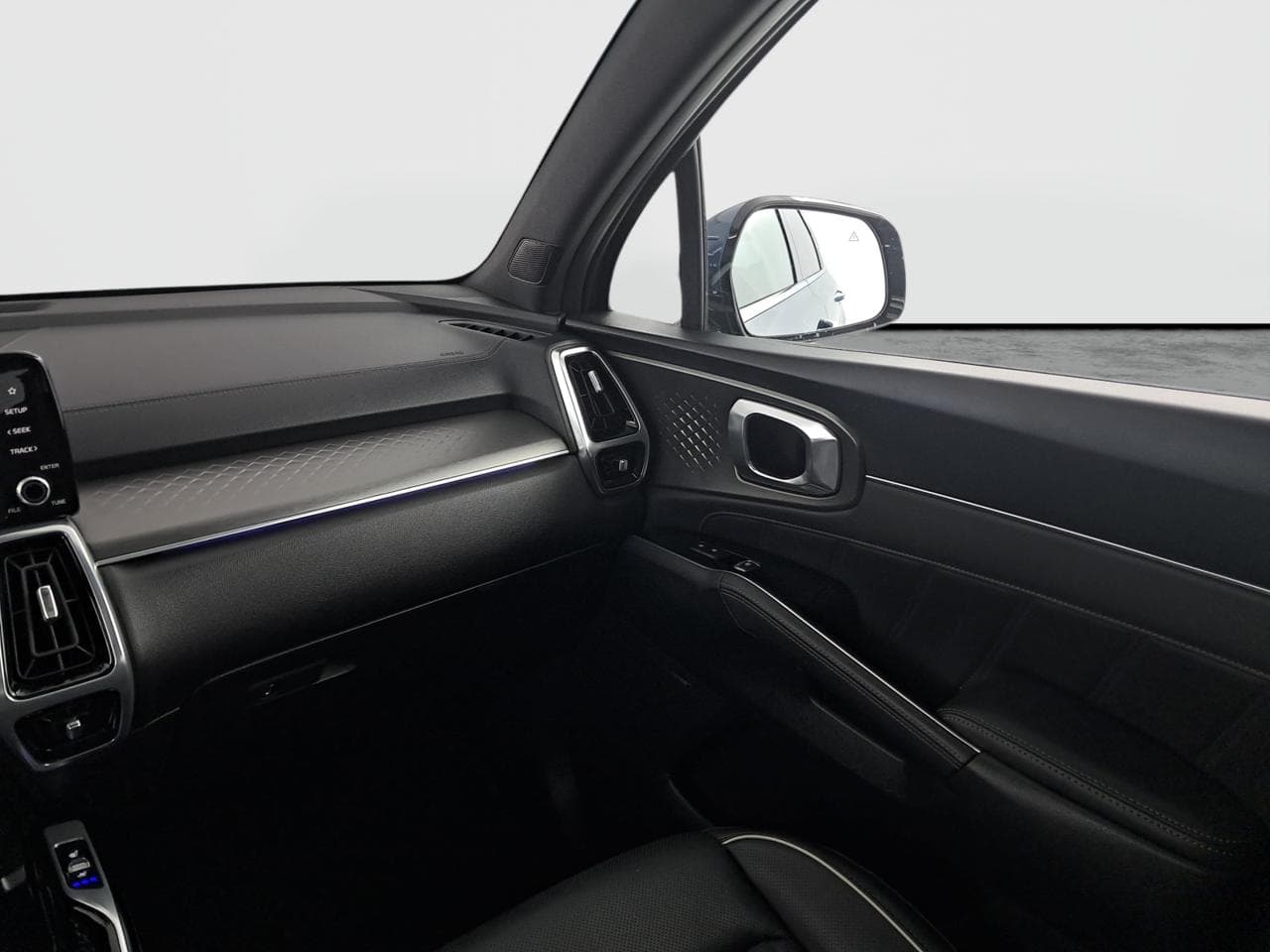 2023 Kia SORENTO - 11