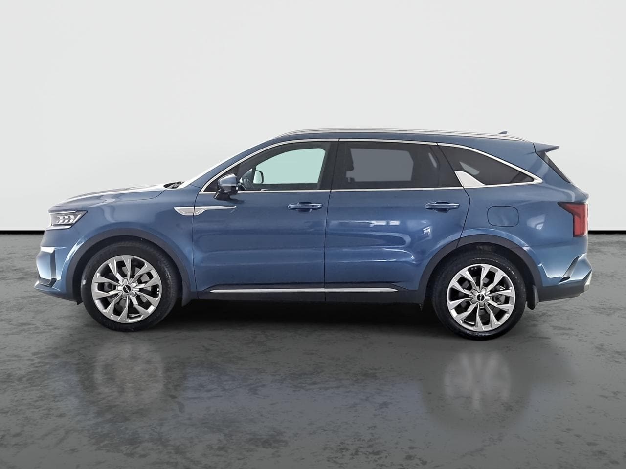2023 Kia SORENTO - 4