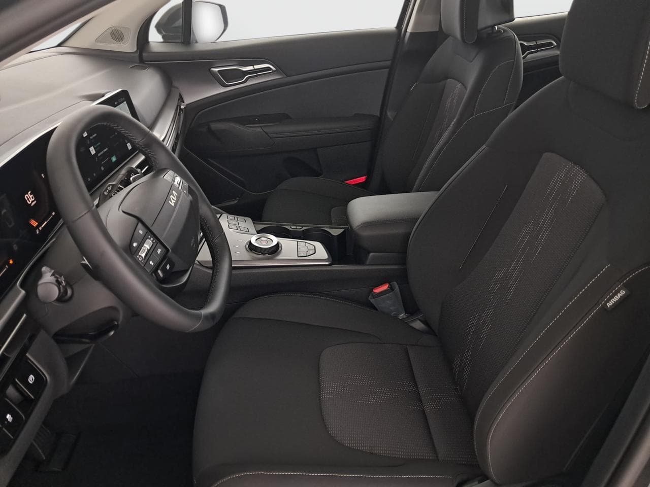 2026 Kia SPORTAGE - 16