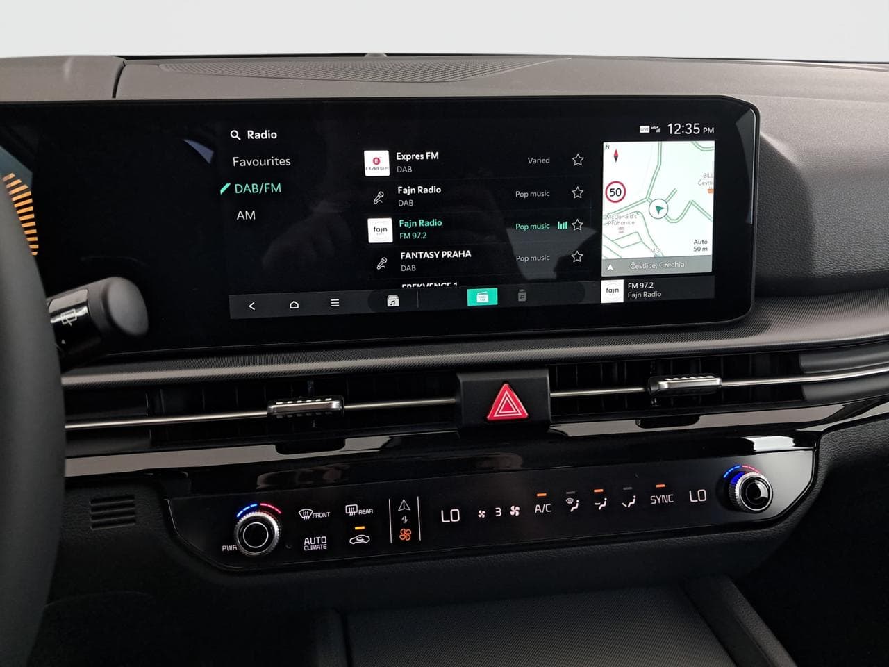 2026 Kia SPORTAGE - 18