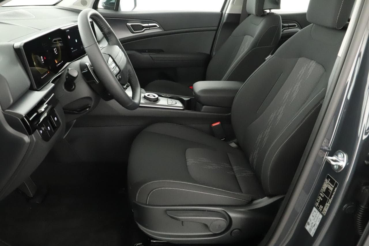 2026 Kia SPORTAGE - 12