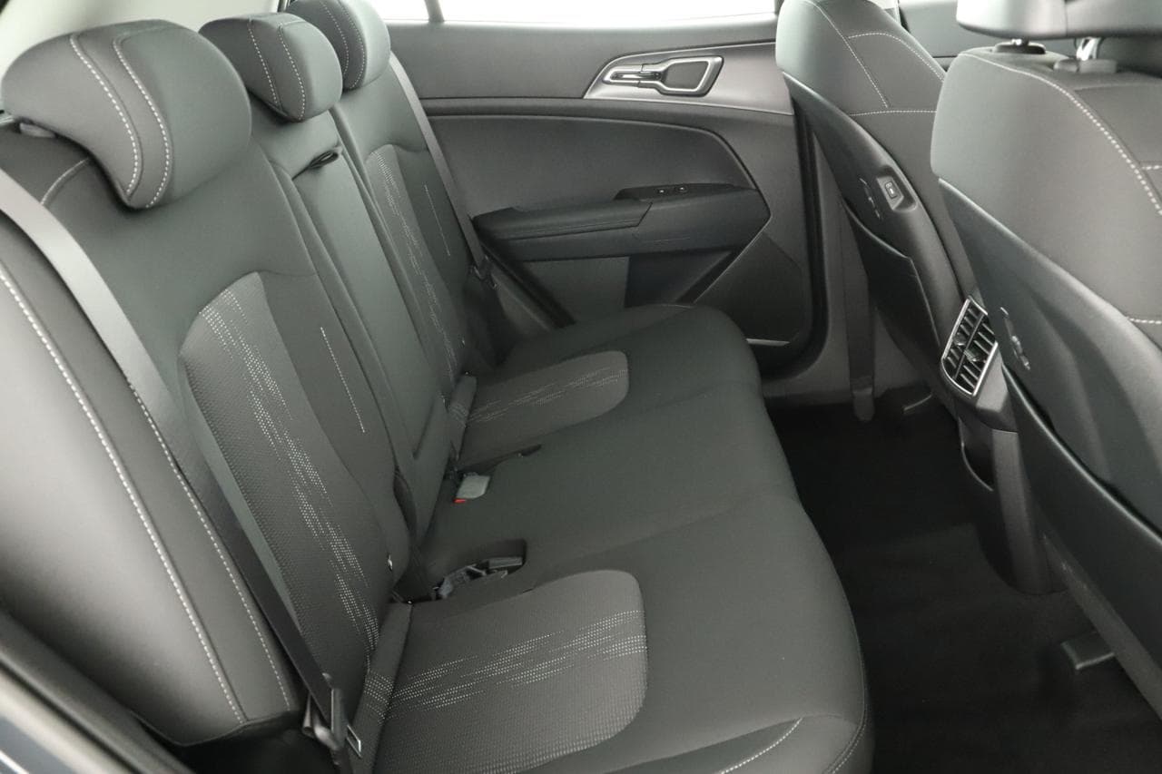 2026 Kia SPORTAGE - 10