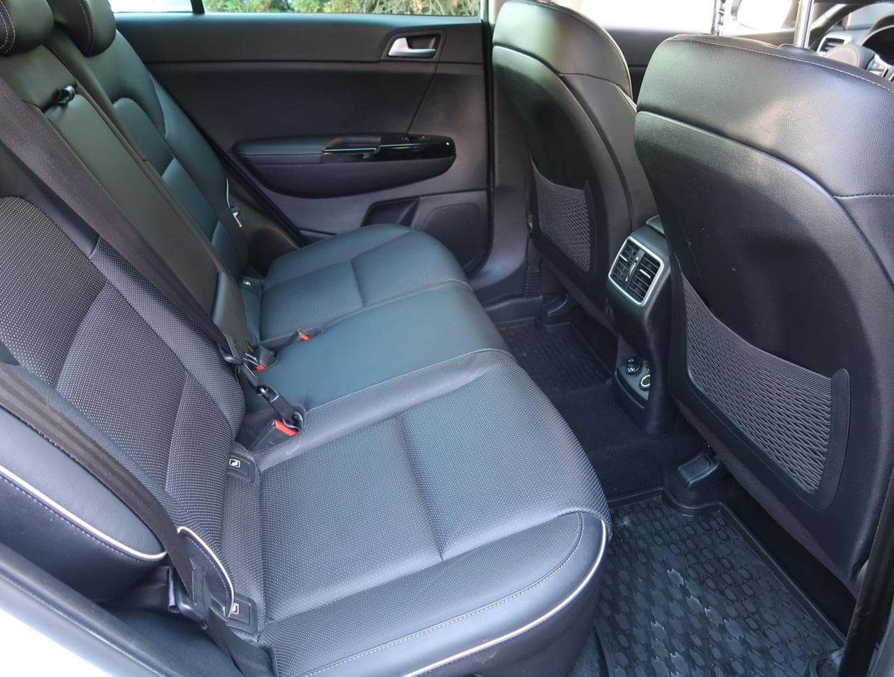 2019 Kia SPORTAGE - 13
