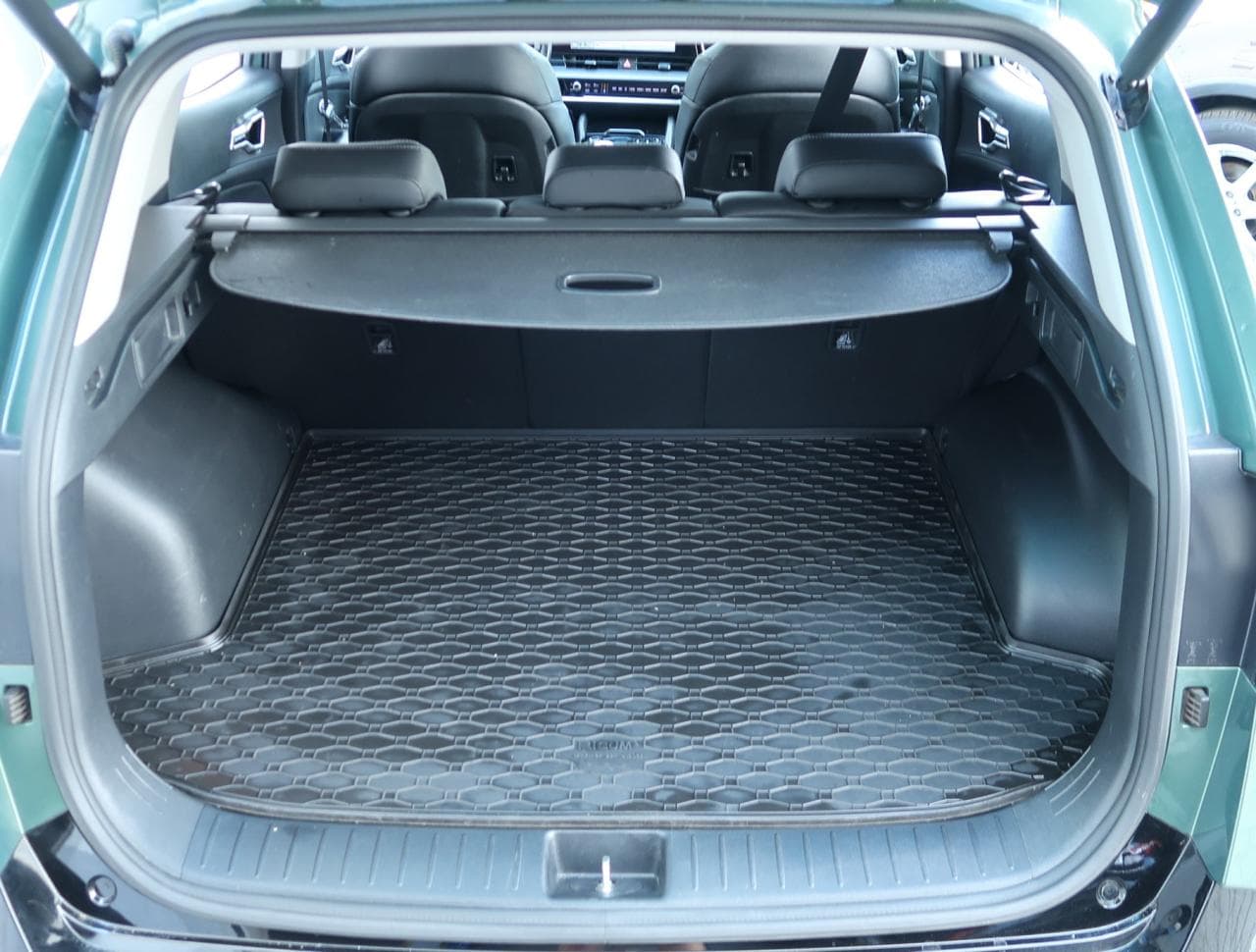 2023 Kia SPORTAGE - 20